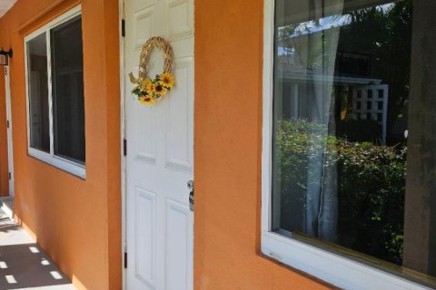 Propiedad comercial en venta en Fort Lauderdale, Florida № 2145951 - foto 4