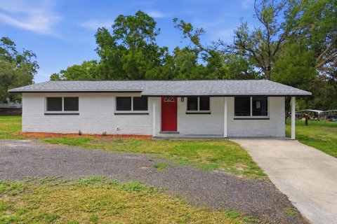 Casa en Dade City, Florida 4 dormitorios, 103.59 m2 № 2114946