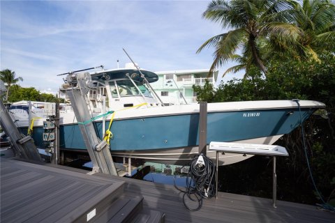 House in Key Largo, Florida 3 bedrooms, 128.02 sq.m. № 1702478 - photo 13