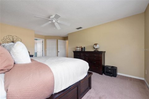 Casa en alquiler en Orlando, Florida, 4 dormitorios, 227.52 m2 № 1827658 - foto 21