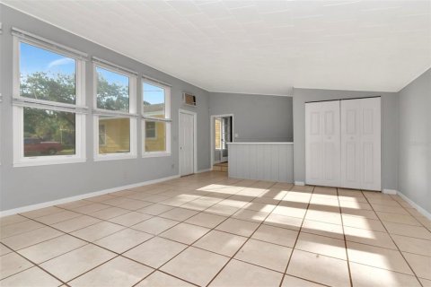 Купить виллу или дом в Брэндон, Флорида 6 комнат, 131.74м2, № 1680578 - фото 30