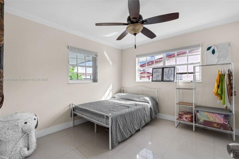 Villa ou maison à louer à Miami, Floride: 5 chambres, 155.89 m2 № 1974026 - photo 25