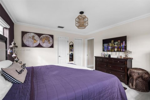 Villa ou maison à louer à Miami, Floride: 5 chambres, 155.89 m2 № 1974026 - photo 21