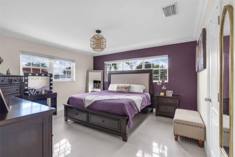 Villa ou maison à louer à Miami, Floride: 5 chambres, 155.89 m2 № 1974026 - photo 19