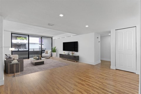 Copropriété à louer à Miami, Floride: 3 chambres, 171.68 m2 № 2001071 - photo 3