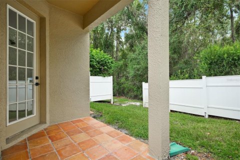 Touwnhouse à vendre à Tampa, Floride: 3 chambres, 147.44 m2 № 2210311 - photo 24
