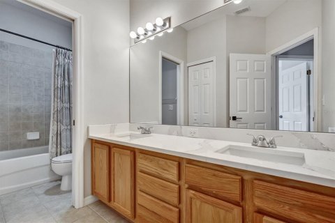 Touwnhouse à vendre à Tampa, Floride: 3 chambres, 147.44 m2 № 2210311 - photo 22