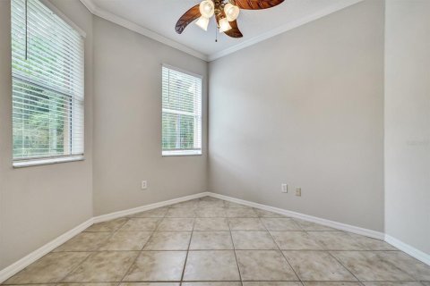 Touwnhouse à vendre à Tampa, Floride: 3 chambres, 147.44 m2 № 2210311 - photo 10
