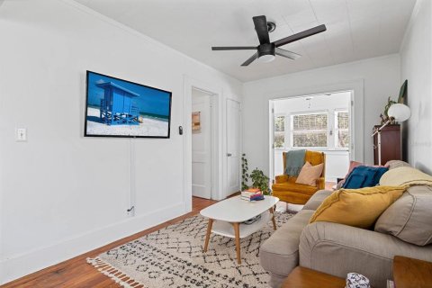Propiedad comercial en venta en Saint Petersburg, Florida, 3 dormitorios, 152.73 m2 № 1786750 - foto 27
