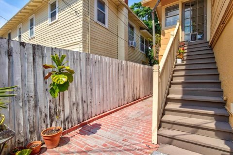 Propiedad comercial en venta en Saint Petersburg, Florida, 3 dormitorios, 152.73 m2 № 1786750 - foto 18