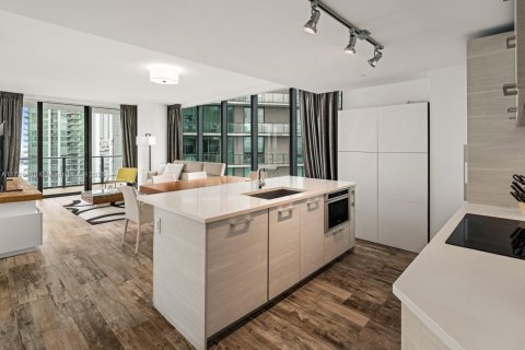 Condominio en venta en Miami, Florida, 4 dormitorios, 173.91 m2 № 1864894 - foto 2