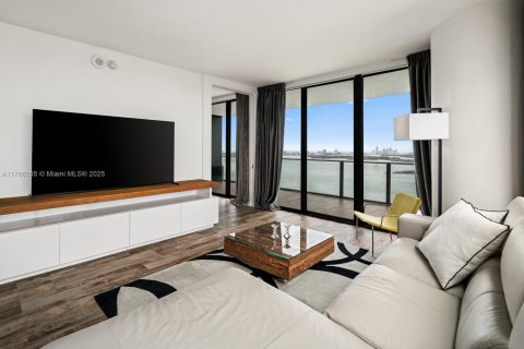Condominio en venta en Miami, Florida, 4 dormitorios, 173.91 m2 № 1864894 - foto 7