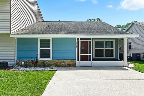 Adosado en venta en Altamonte Springs, Florida, 2 dormitorios, 88.81 m2 № 1899103 - foto 1