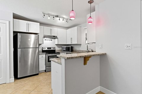 Adosado en venta en Altamonte Springs, Florida, 2 dormitorios, 88.81 m2 № 1899103 - foto 8