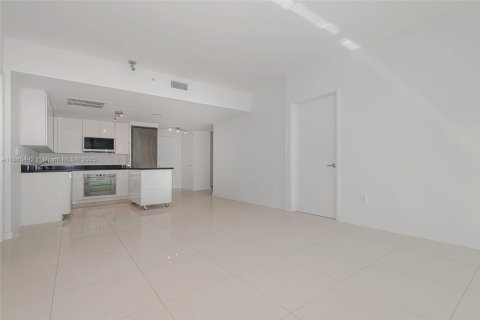 Copropriété à vendre à Miami, Floride: 2 chambres, 114.73 m2 № 1892946 - photo 6