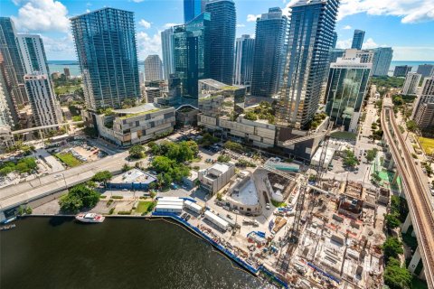 Copropriété à vendre à Miami, Floride: 2 chambres, 114.73 m2 № 1892946 - photo 27