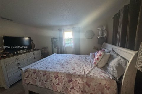 House in Naples, Florida 4 bedrooms, 133.22 sq.m. № 1766491 - photo 27