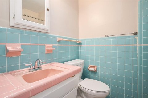 Casa en alquiler en Tampa, Florida, 3 dormitorios, 171.13 m2 № 1650956 - foto 2