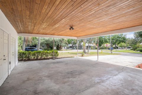 Casa en alquiler en Tampa, Florida, 3 dormitorios, 171.13 m2 № 1650956 - foto 14