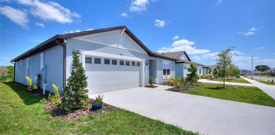 Villa ou maison à Lake Alfred, Floride 4 chambres, 171.87 m2 № 1675403