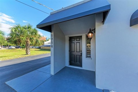 Immobilier commercial à louer à Sarasota, Floride: 92.9 m2 № 2415187 - photo 5