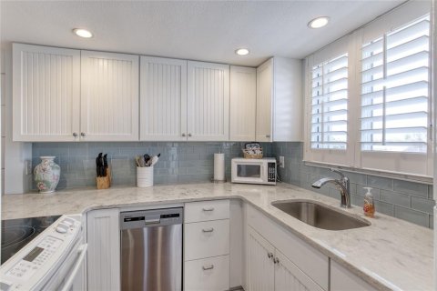 Condominio en venta en Ormond Beach, Florida, 1 dormitorio, 85.84 m2 № 2134791 - foto 3