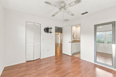 Villa ou maison à vendre à Palm Harbor, Floride: 3 chambres, 193.79 m2 № 2429284 - photo 18