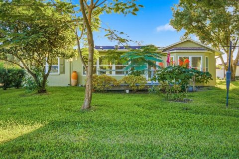 Villa ou maison à vendre à Palm Harbor, Floride: 3 chambres, 193.79 m2 № 2429284 - photo 23