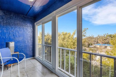 Copropriété à vendre à Largo, Floride: 2 chambres, 121.14 m2 № 2101361 - photo 9