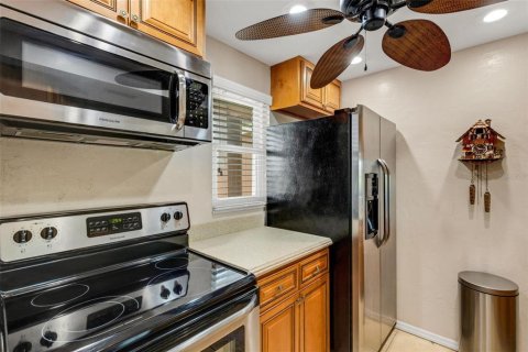 Copropriété à vendre à Largo, Floride: 2 chambres, 121.14 m2 № 2101361 - photo 7