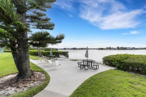 Copropriété à vendre à Largo, Floride: 2 chambres, 121.14 m2 № 2101361 - photo 19