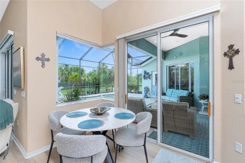 House in Port Charlotte, Florida 3 bedrooms, 214.51 sq.m. № 1803422 - photo 16