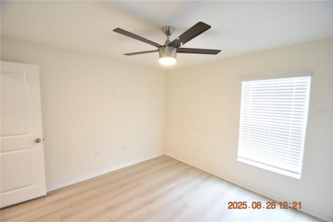 Casa en alquiler en Zephyrhills, Florida, 5 dormitorios, 242.01 m2 № 1914437 - foto 20