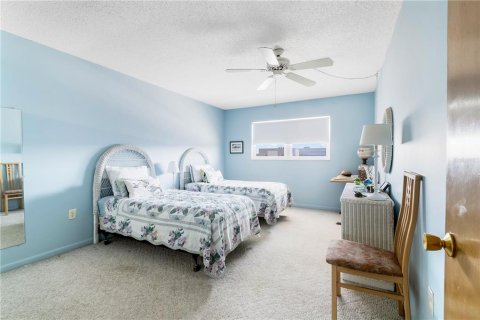 Condo in Saint Petersburg, Florida, 2 bedrooms  № 1562296 - photo 29