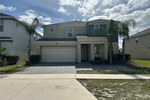 House in Kissimmee, Florida 6 bedrooms, 353.49 sq.m. № 2096921