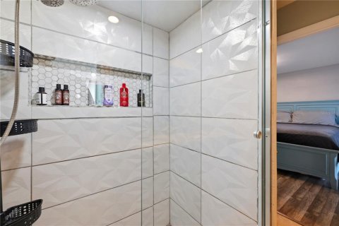 Купить виллу или дом в Норт-Порт, Флорида 8 комнат, 173.54м2, № 2310772 - фото 4