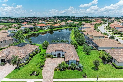 House in Lakewood Ranch, Florida 3 bedrooms, 223.34 sq.m. № 1837445 - photo 4