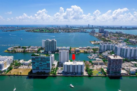 Copropriété à vendre à North Bay Village, Floride: 1 chambre, 70.61 m2 № 1922767 - photo 3