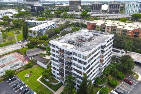 Купить кондоминиум в Уэст-Палм-Бич, Флорида 2 спальни, 92.53м2, № 2037155 - фото 30