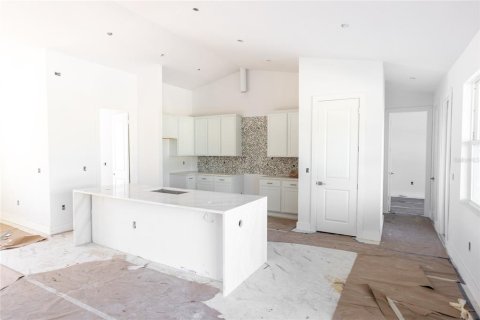 House in Rotonda, Florida 3 bedrooms, 189.71 sq.m. № 1558160 - photo 5