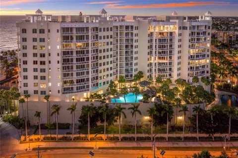 Condominio en venta en Sarasota, Florida, 3 dormitorios, 311.41 m2 № 2092940 - foto 5