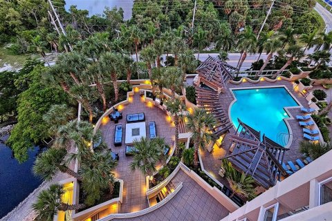 Copropriété à vendre à Sarasota, Floride: 2 chambres, 311.41 m2 № 2092940 - photo 25