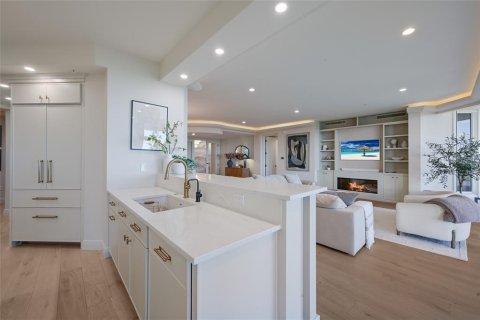 Condominio en venta en Sarasota, Florida, 3 dormitorios, 311.41 m2 № 2092940 - foto 20