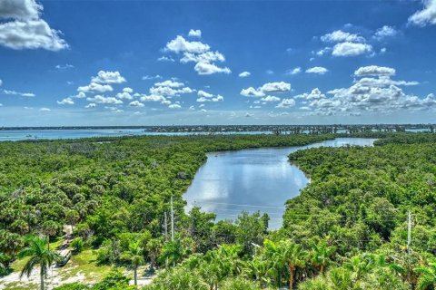 Copropriété à vendre à Sarasota, Floride: 2 chambres, 311.41 m2 № 2092940 - photo 23