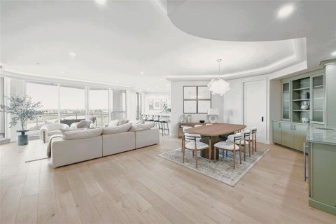 Condominio en venta en Sarasota, Florida, 3 dormitorios, 311.41 m2 № 2092940 - foto 10