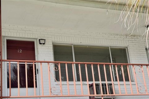 Condo in Clearwater, Florida, 1 bedroom № 2394407