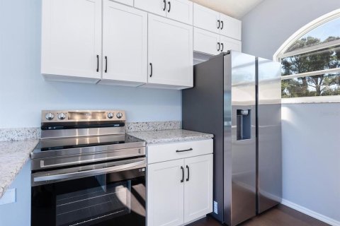 Casa en venta en Sarasota, Florida, 1 dormitorio, 29.73 m2 № 1880445 - foto 8