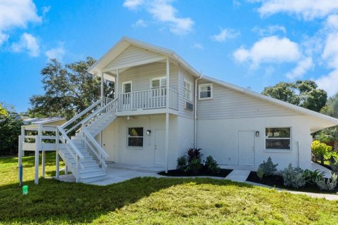 Casa en venta en Sarasota, Florida, 1 dormitorio, 29.73 m2 № 1880445 - foto 2