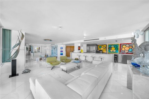 Condominio en venta en Miami Beach, Florida, 3 dormitorios, 144.83 m2 № 1937926 - foto 7