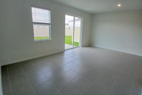 Adosado en alquiler en Kissimmee, Florida, 3 dormitorios, 183.57 m2 № 1917295 - foto 8